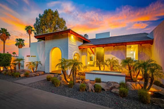 Manor on Camelback - Image 5